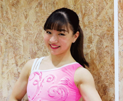 寺本明日香さん